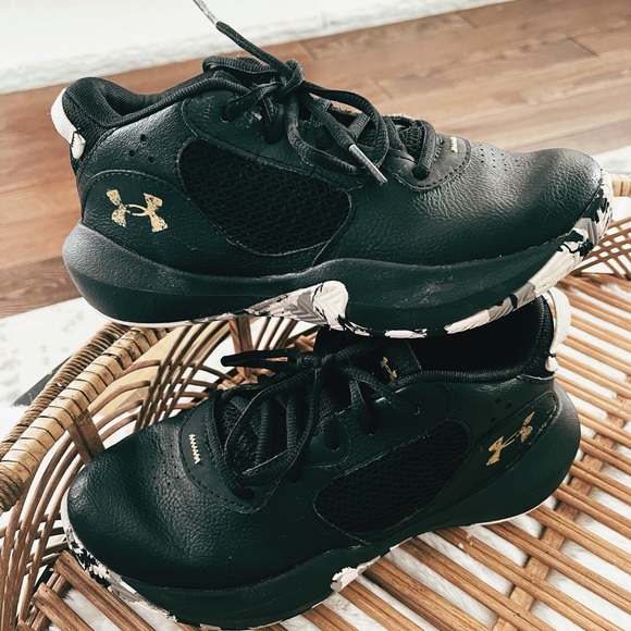 Under Armor Size 3Y - Picture 2 of 5